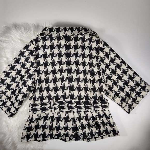 Nick & Mo Houndstooth Belted Jacket - Picture 2 of 4